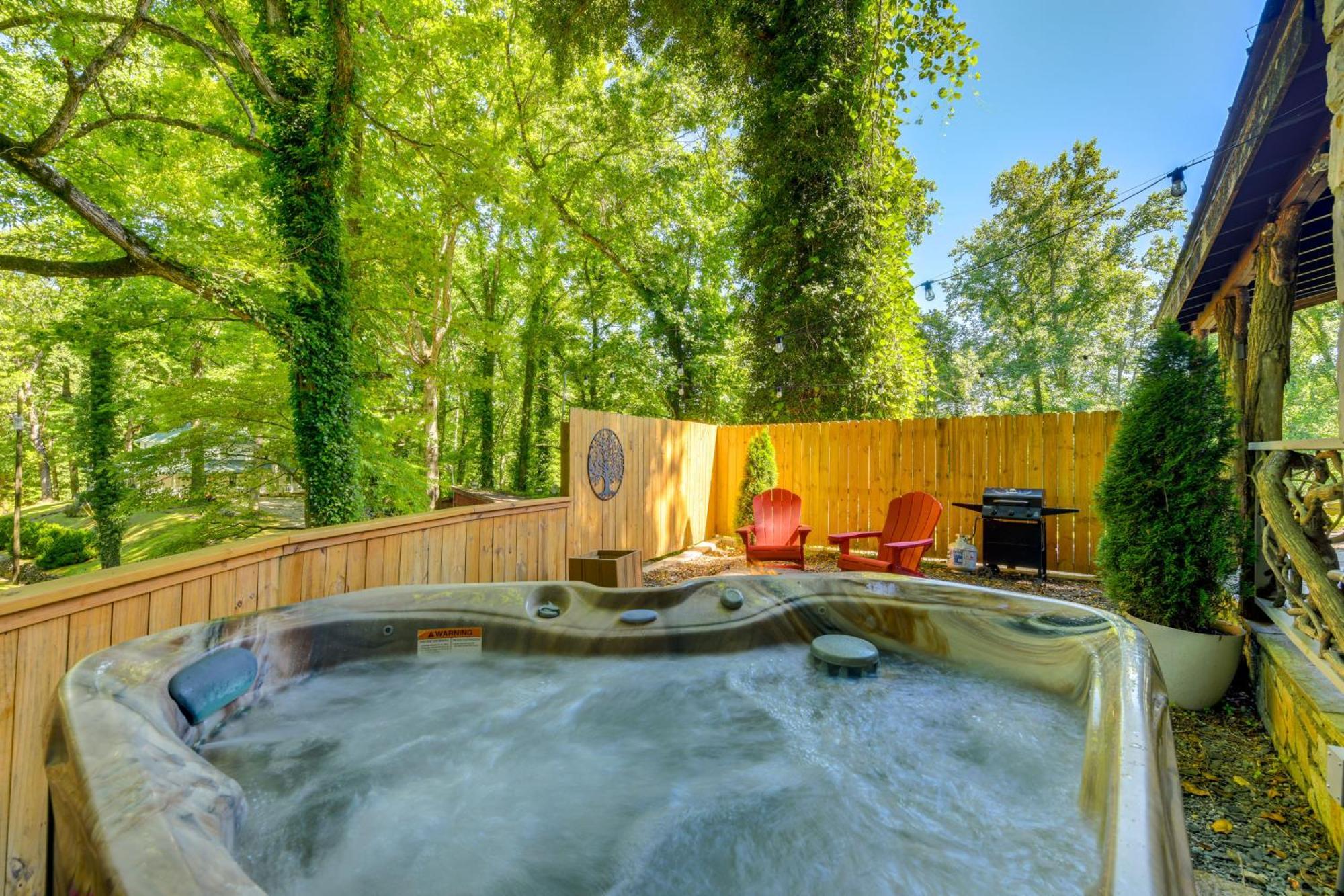 Bryson City Vacation Rental With Pool And Hot Tub! Exterior photo
