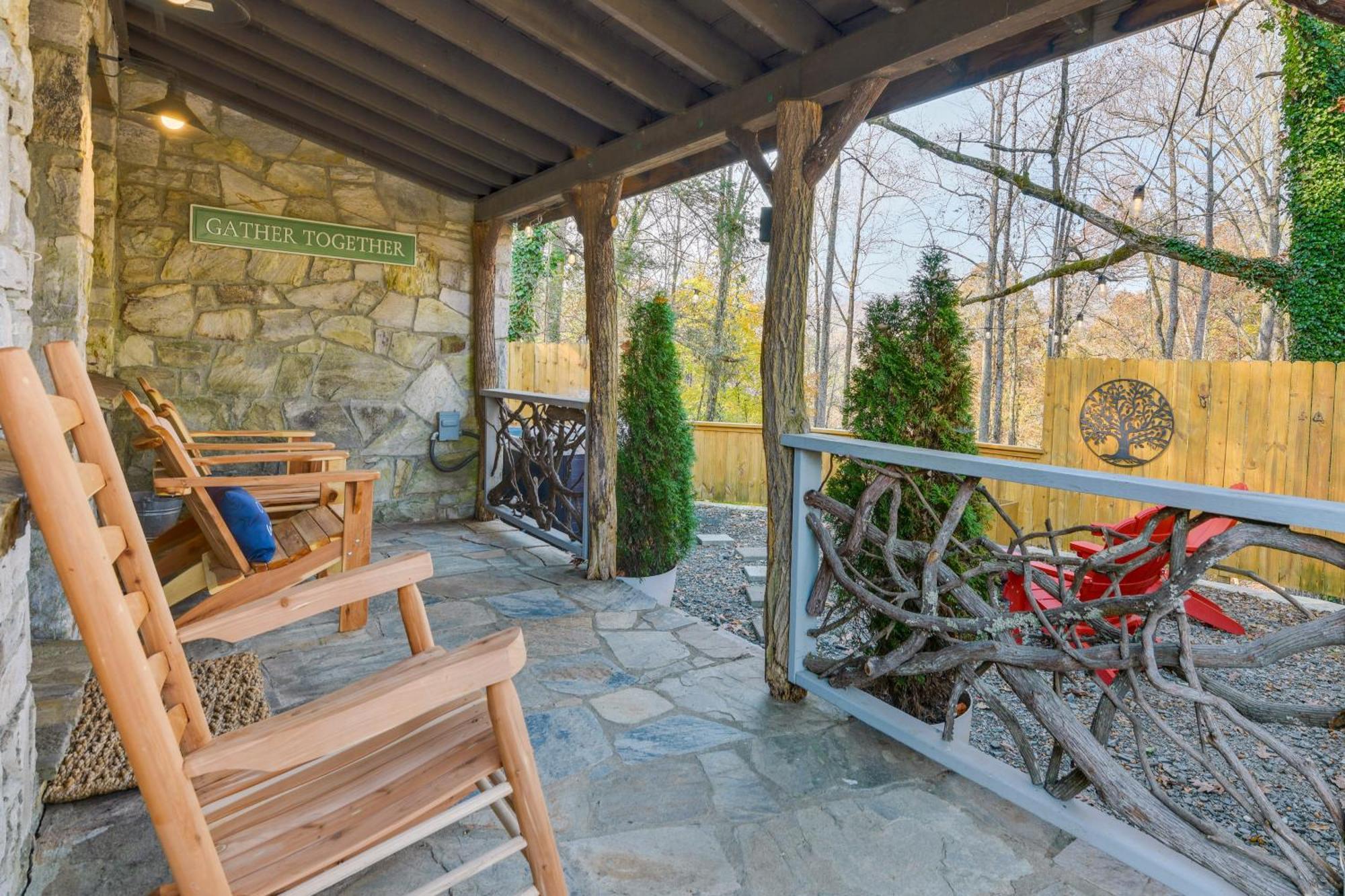 Bryson City Vacation Rental With Pool And Hot Tub! Exterior photo